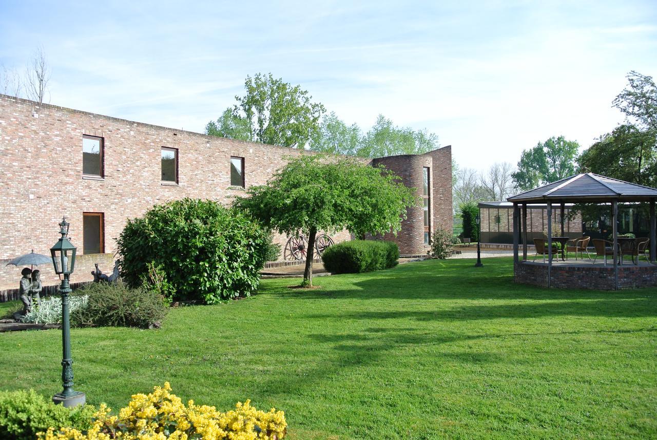 Hotel Restaurant De Roosterhoeve Roosteren المظهر الخارجي الصورة