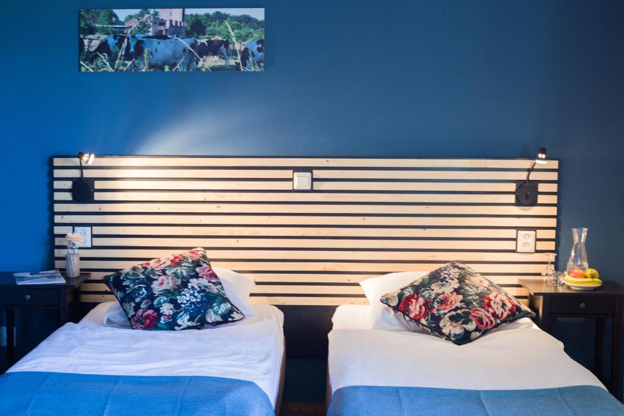 Hotel Restaurant De Roosterhoeve Roosteren المظهر الخارجي الصورة